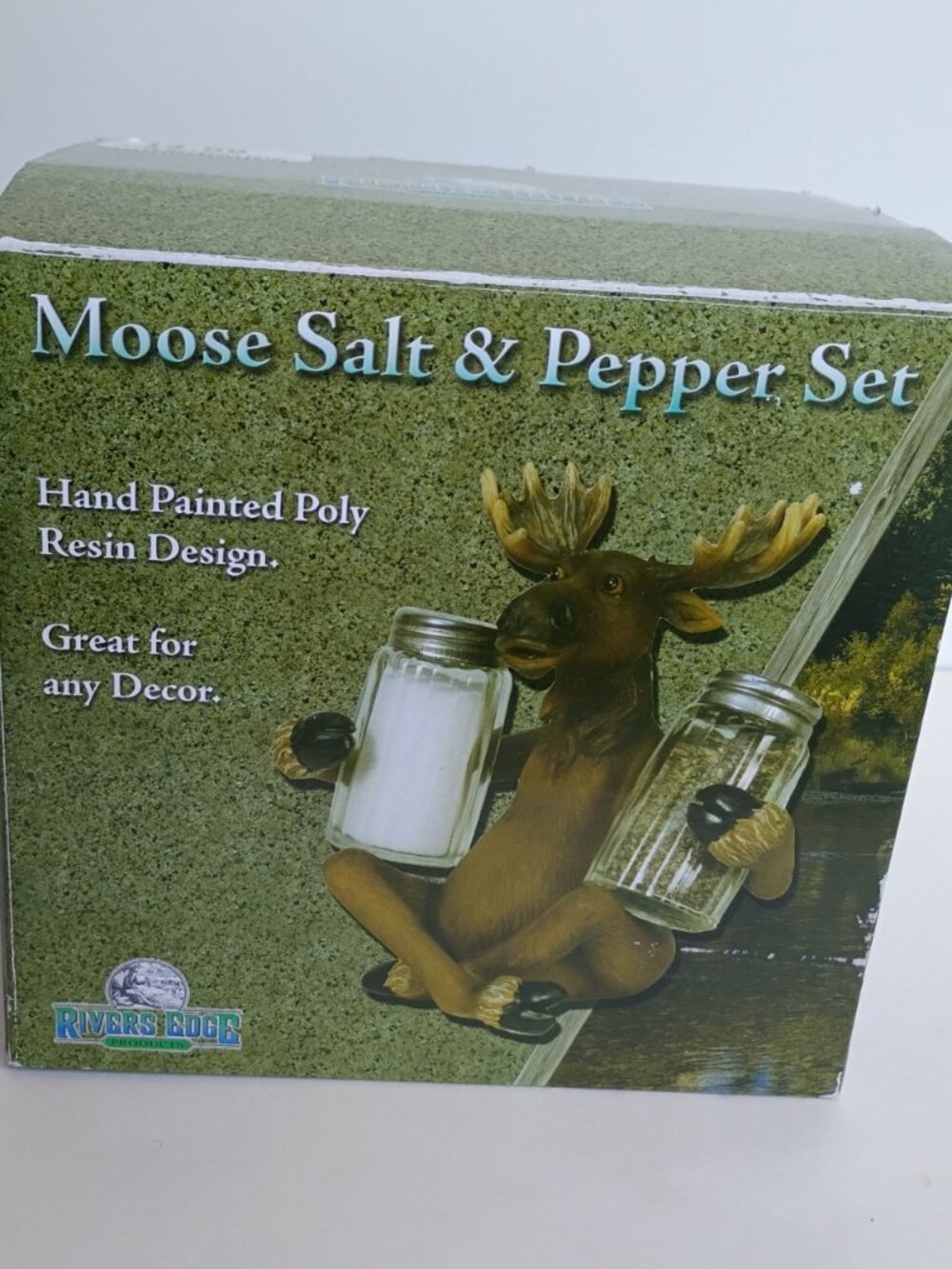 Rivers Edge Moose Salt & Pepper Holder Set Hand Painted Polyresin Decor 2010 Box